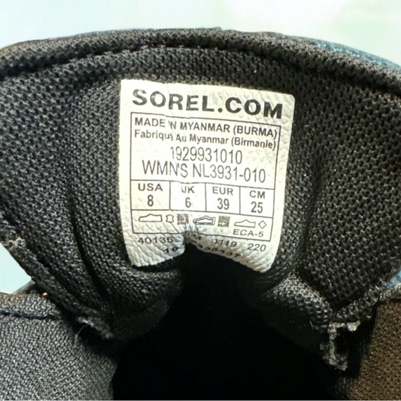 Sorel Out N About Buffalo Plaid Booties - Size 8 - Picture 7 of 7